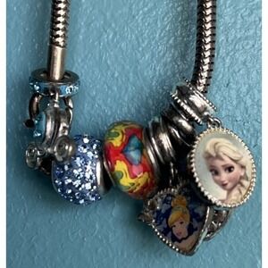Disney Elsa Anna Cinderella Charm Bracelet 7.5" Silver Tone 6 Charms
